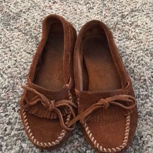 Minnetonka Kilty Driving Moccasins